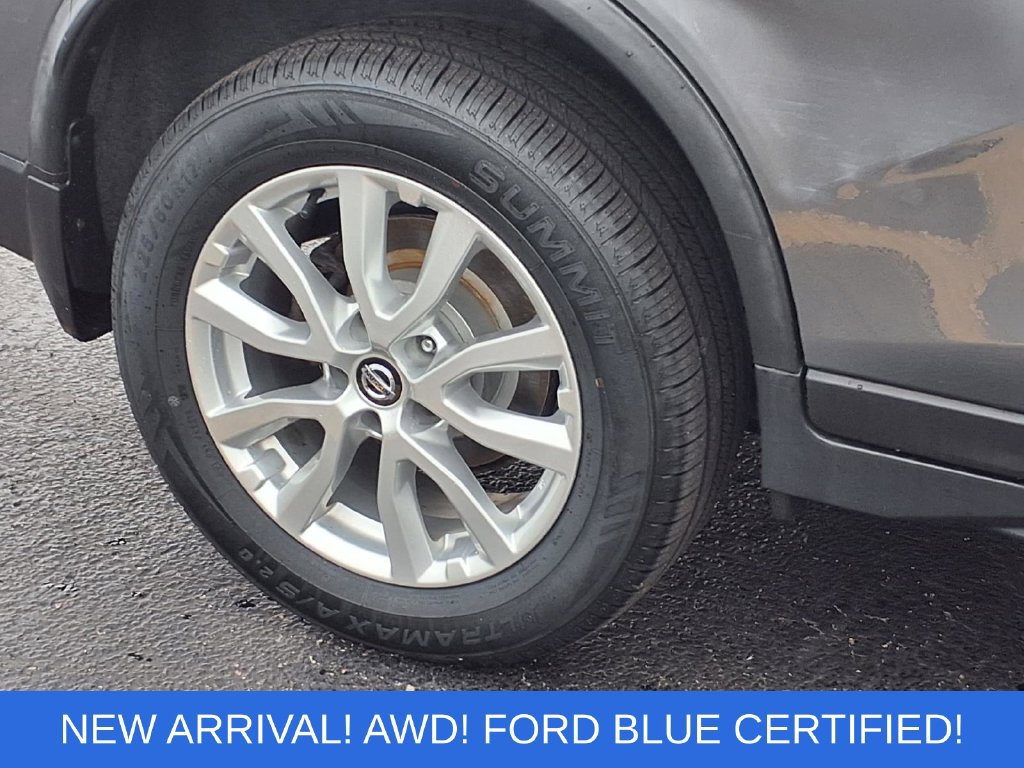 Used 2020 Nissan Rogue SV AWD/4WD image 25