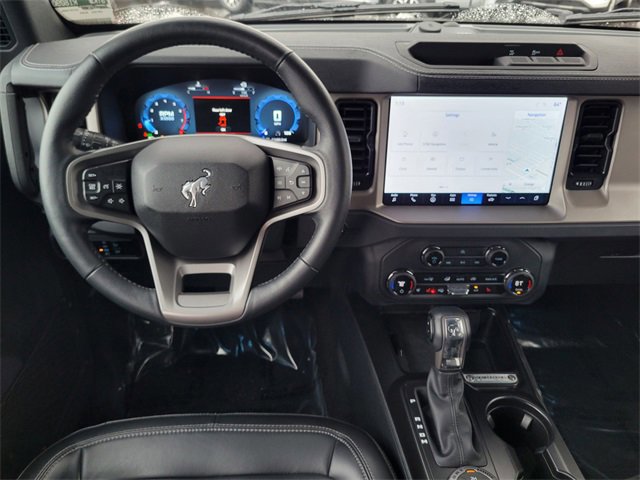 Certified 2025 Ford Bronco Outer Banks image 9