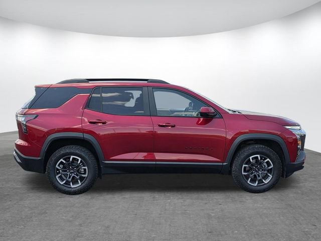 Used 2025 Chevrolet Equinox ACTIV AWD/4WD image 3
