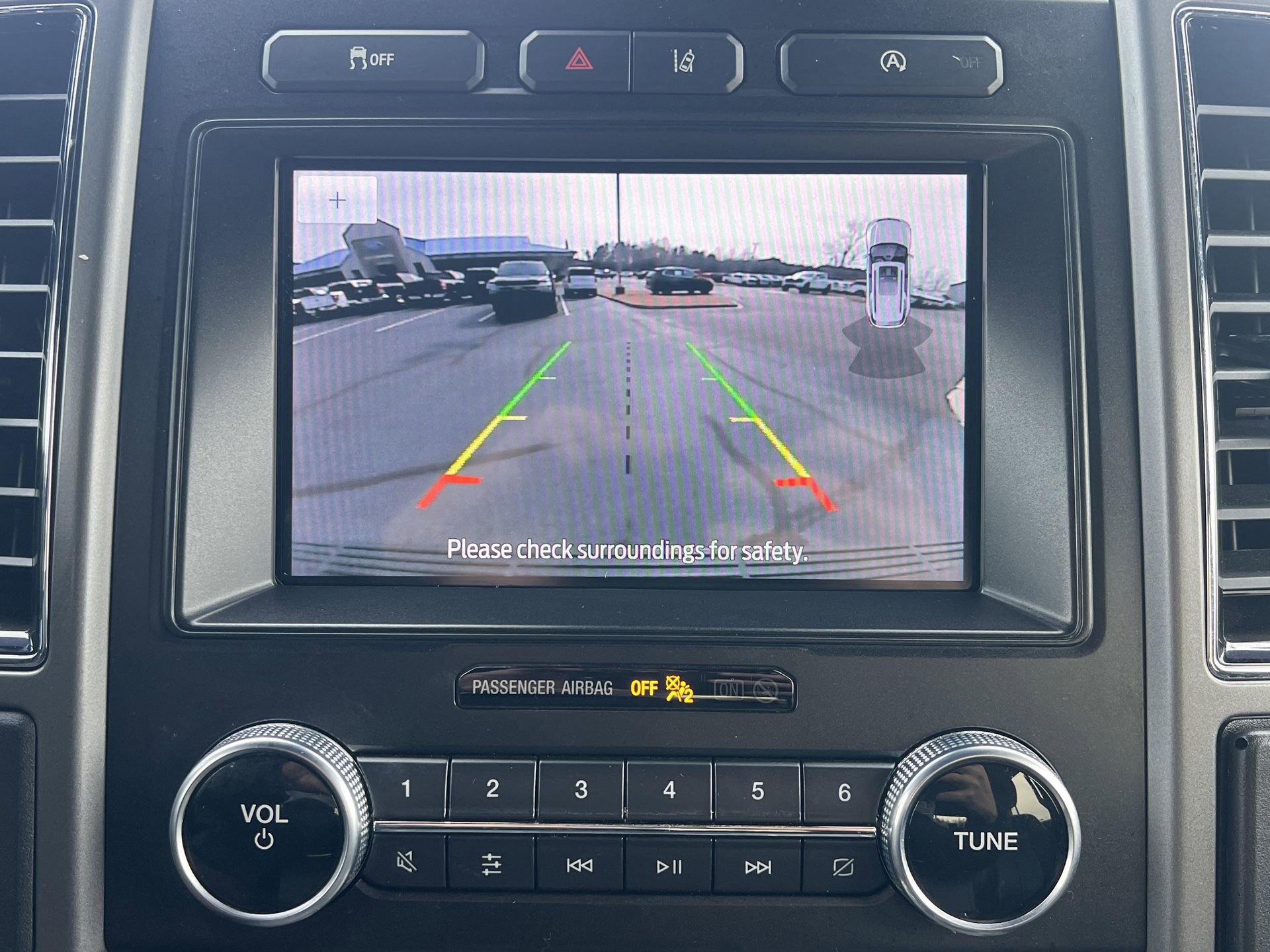 Certified 2021 Ford Expedition XLT image 10