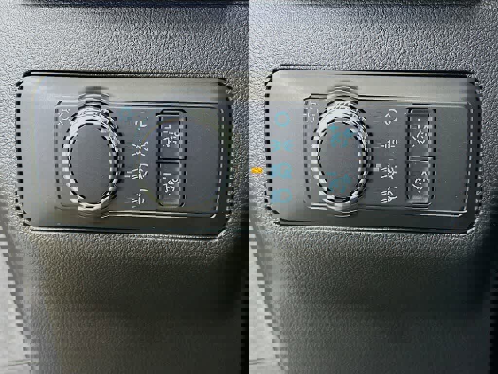 Certified 2022 Ford Escape SE image 26