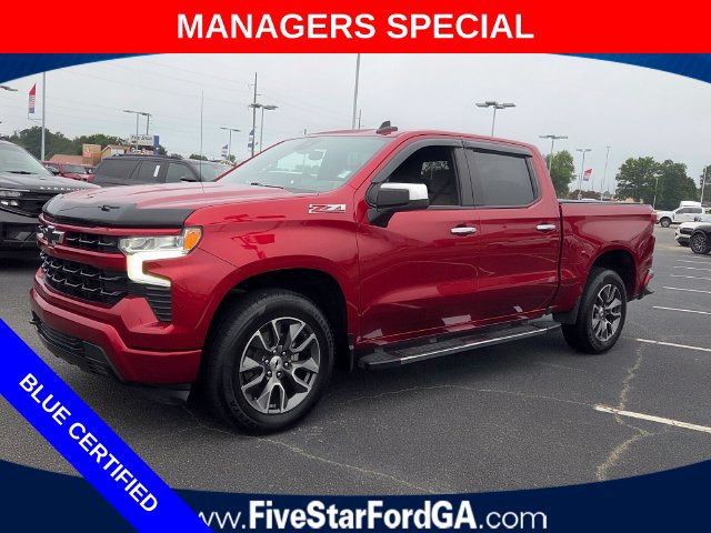 Used 2023 Chevrolet Silverado 1500 RST AWD/4WD image 3