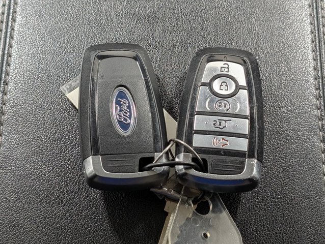 Certified 2023 Ford Edge Titanium w/ Equipment Group 301A AWD/4WD image 25