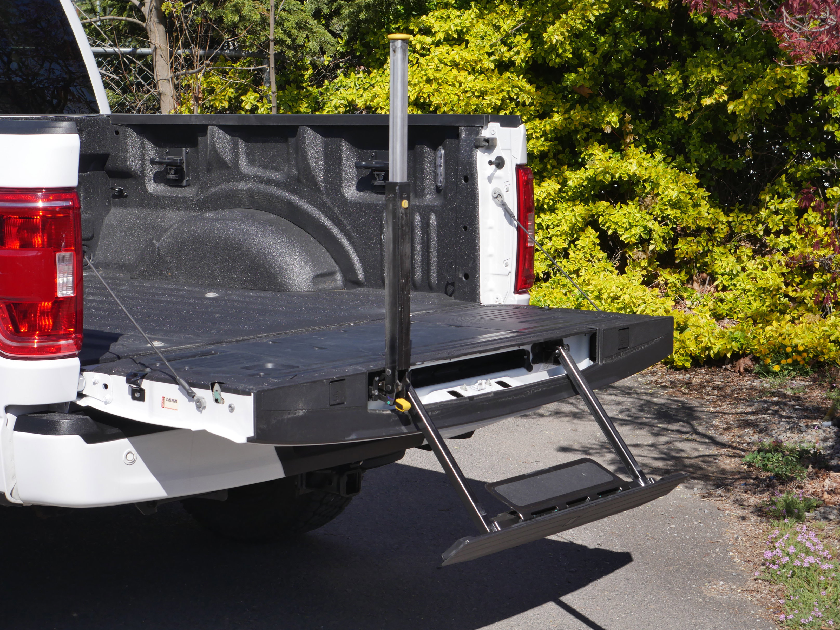 Certified 2022 Ford F150 XLT w/ Equipment Group 302A High AWD/4WD image 27