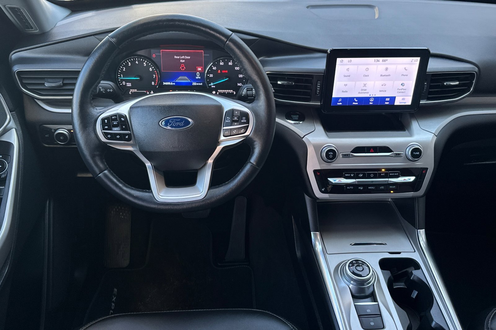 Certified 2022 Ford Explorer XLT w/ Equipment Group 202A image 13