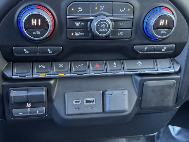 Used 2019 Chevrolet Silverado 1500 LT w/ All-Star Edition image 17