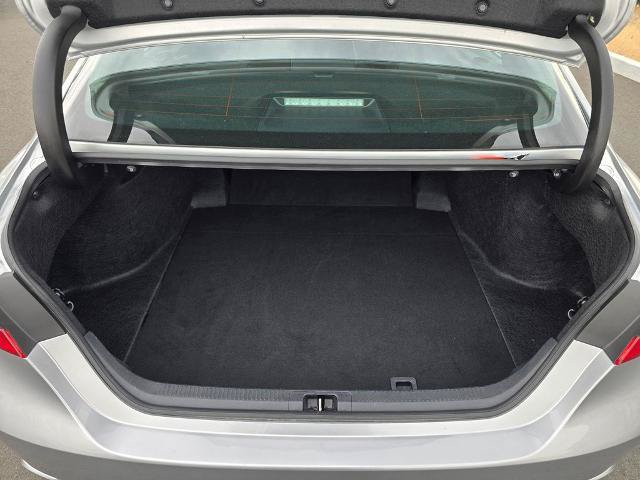 Used 2024 Toyota Camry SE FWD image 31