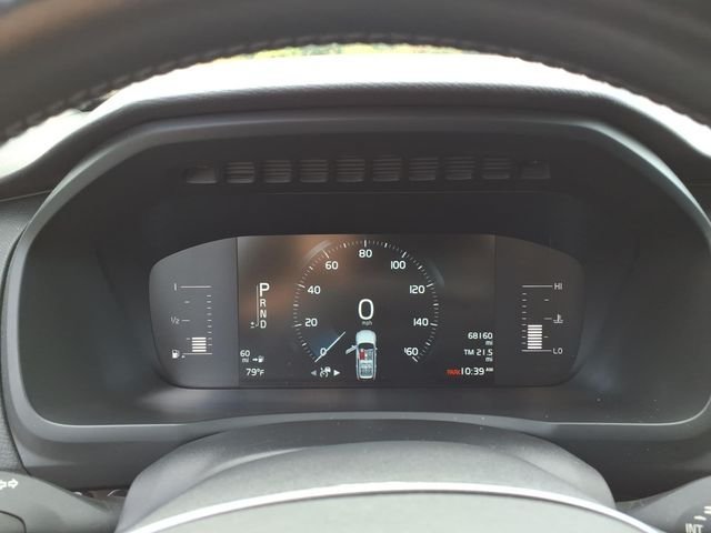 Used 2019 Volvo XC90 T5 Momentum w/ Protection Package Premier AWD/4WD image 22