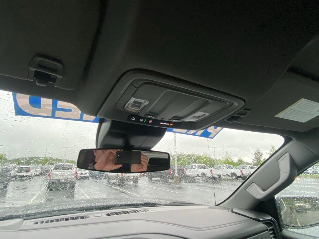 Used 2024 GMC Sierra 1500 SLE RWD image 18