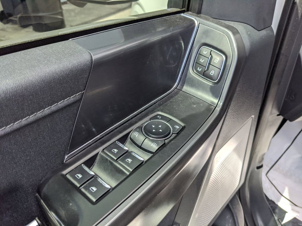 Certified 2024 Ford F150 Lariat w/ Equipment Group 502A High image 19