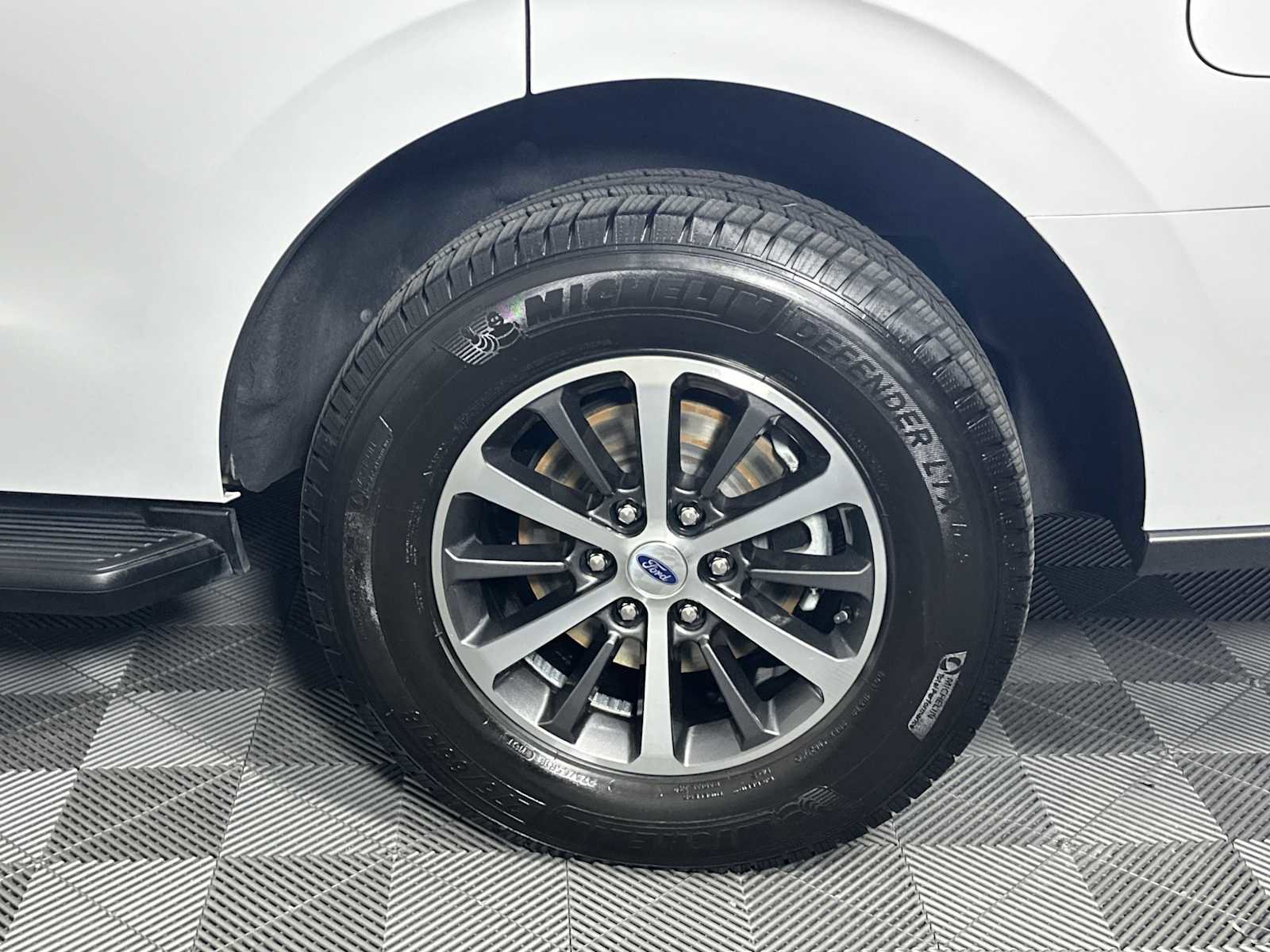Certified 2020 Ford Expedition XLT RWD image 20