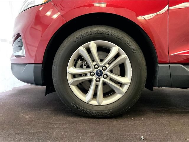 Certified 2019 Ford Edge SEL w/ Equipment Group 201A AWD/4WD image 8