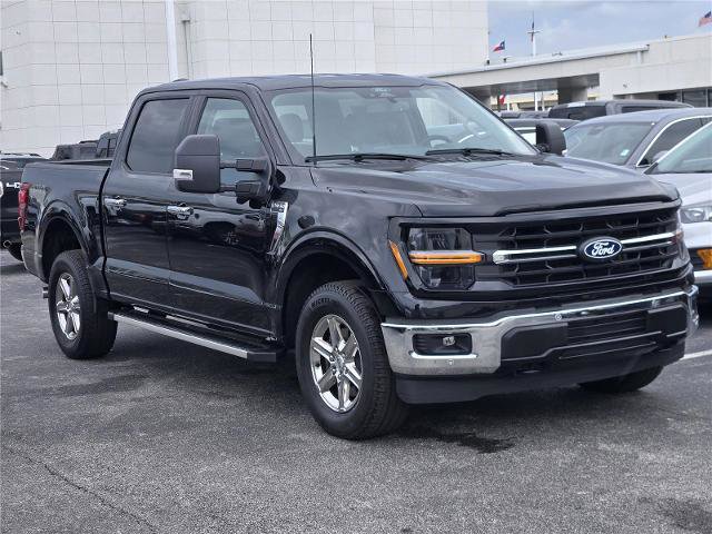 Certified 2024 Ford F150 XLT w/ Equipment Group 302A MID AWD/4WD image 3