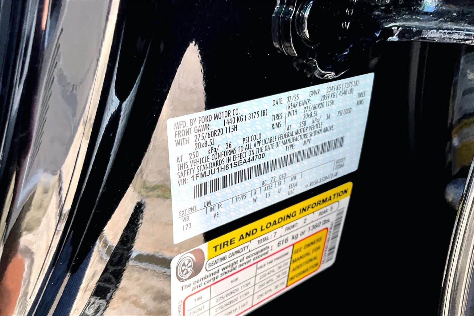 Certified 2025 Ford Expedition Active RWD image 38