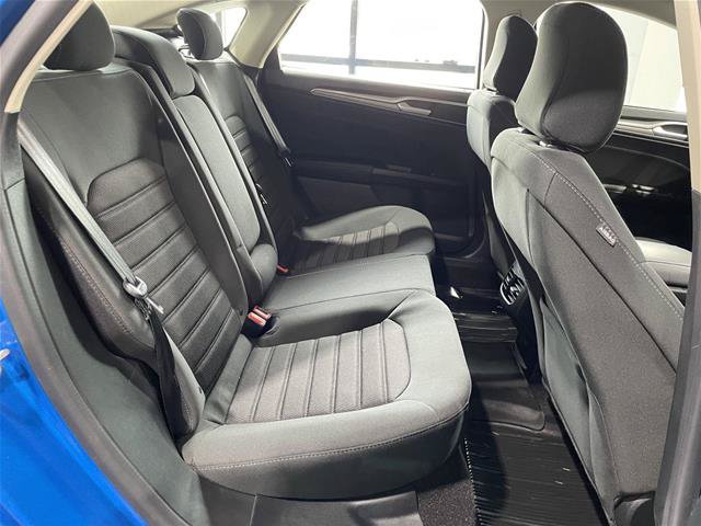 Certified 2020 Ford Fusion SE AWD/4WD image 24