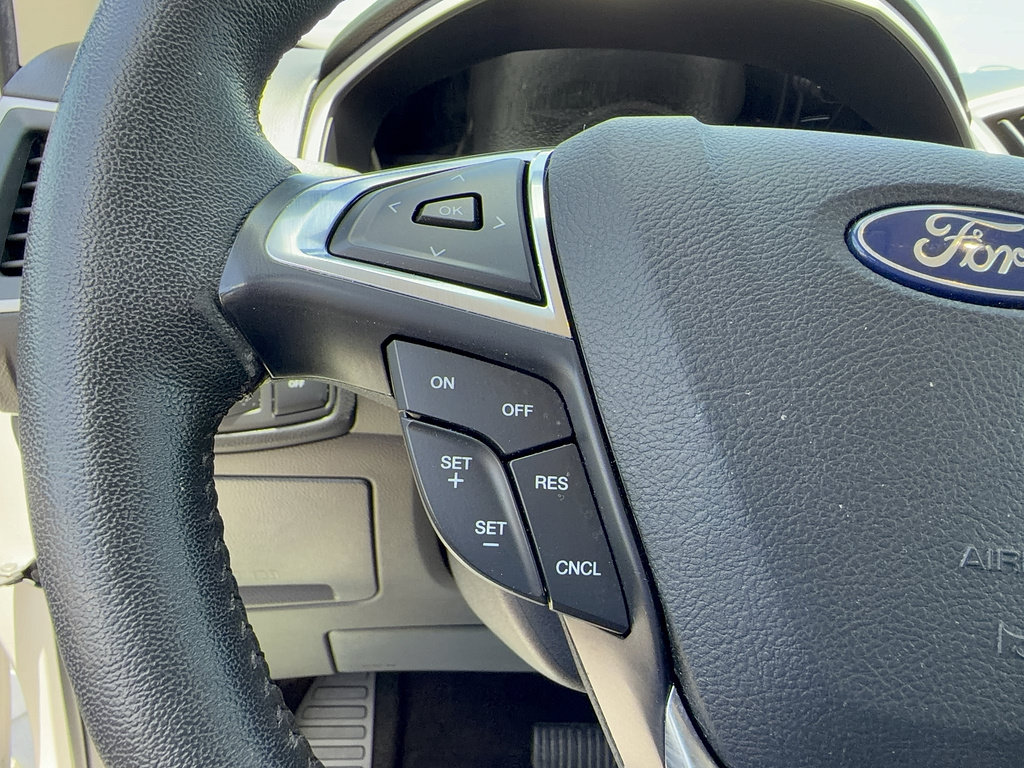 Certified 2019 Ford Edge SEL w/ Equipment Group 201A AWD/4WD image 26
