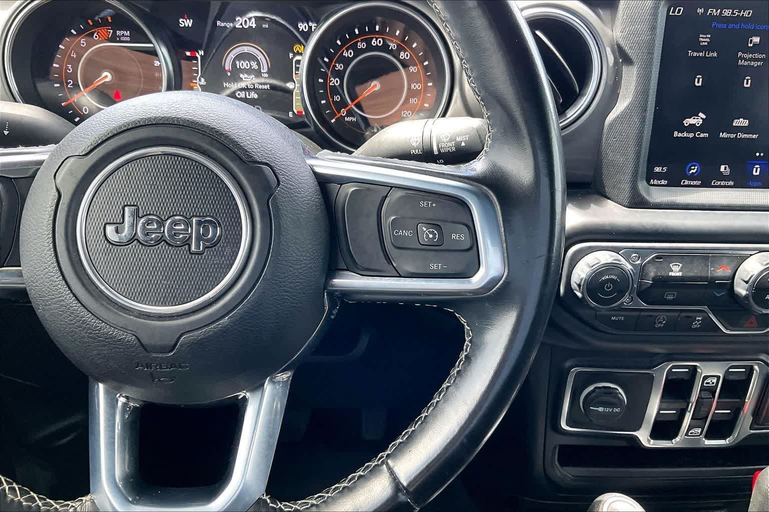 Used 2021 Jeep Wrangler Unlimited Sahara AWD/4WD image 25