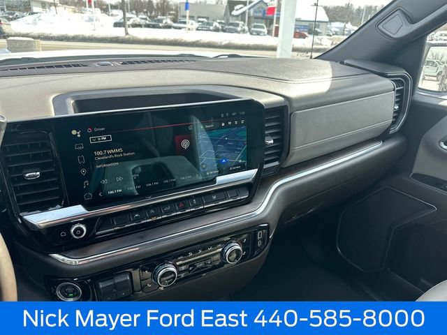 Used 2025 GMC Sierra 1500 SLT AWD/4WD image 41
