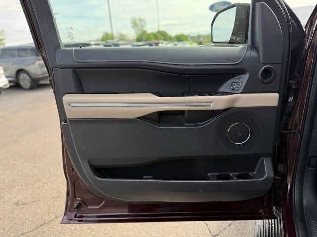 Certified 2024 Ford Expedition Max Limited AWD/4WD image 13