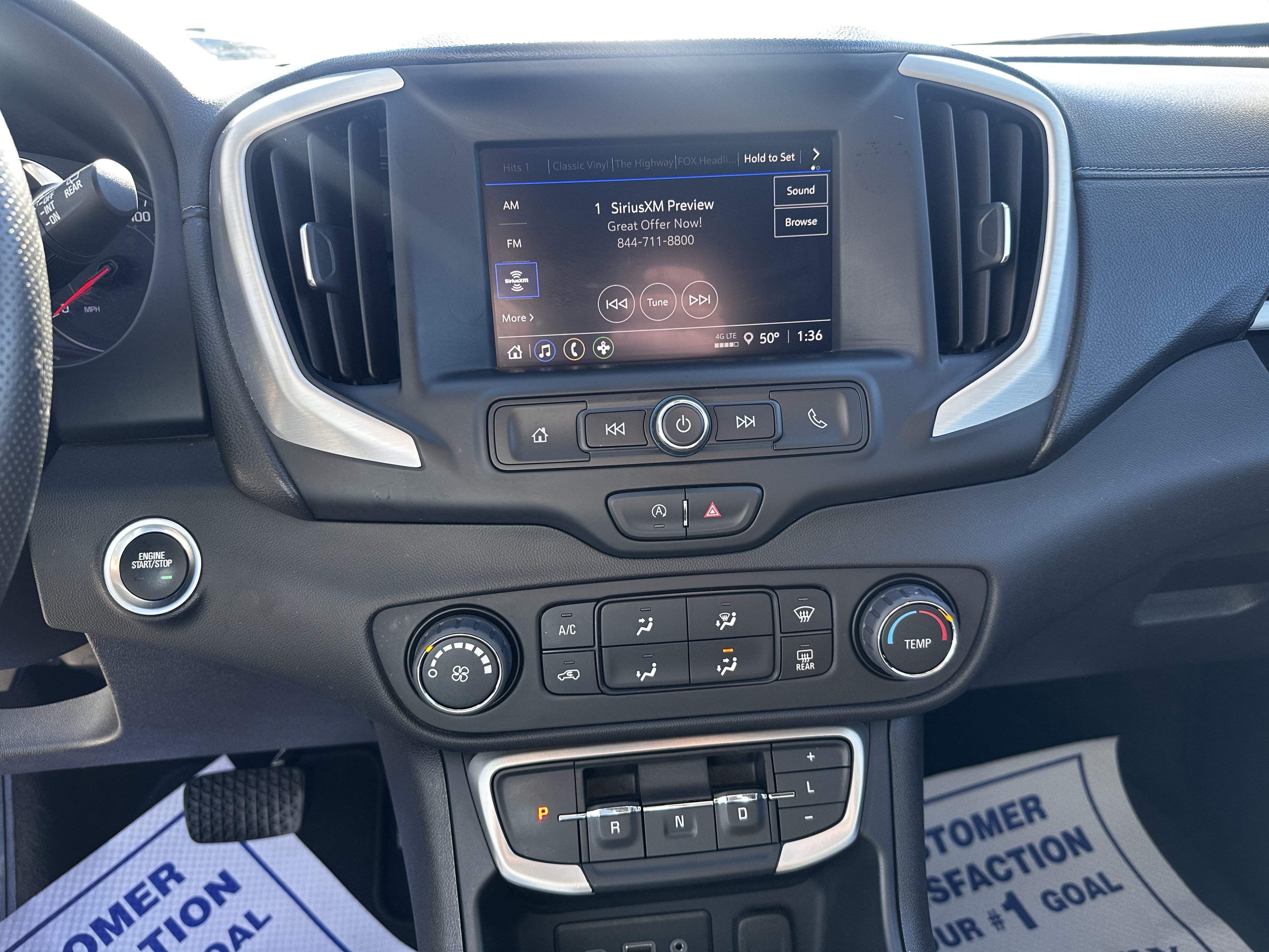 Used 2024 GMC Terrain SLE AWD/4WD image 14