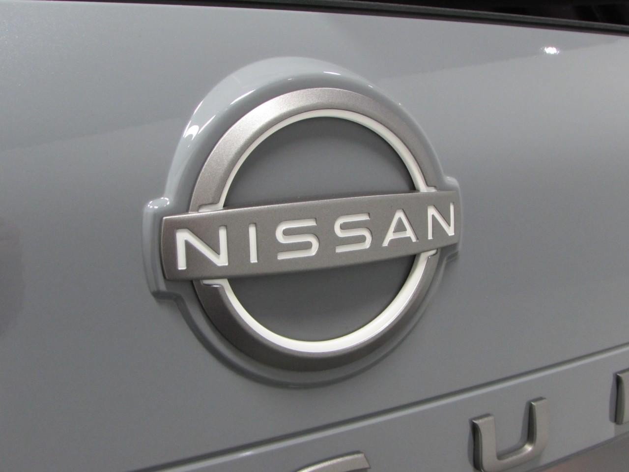 Used 2025 Nissan Rogue SL w/ Tech Package AWD/4WD image 35