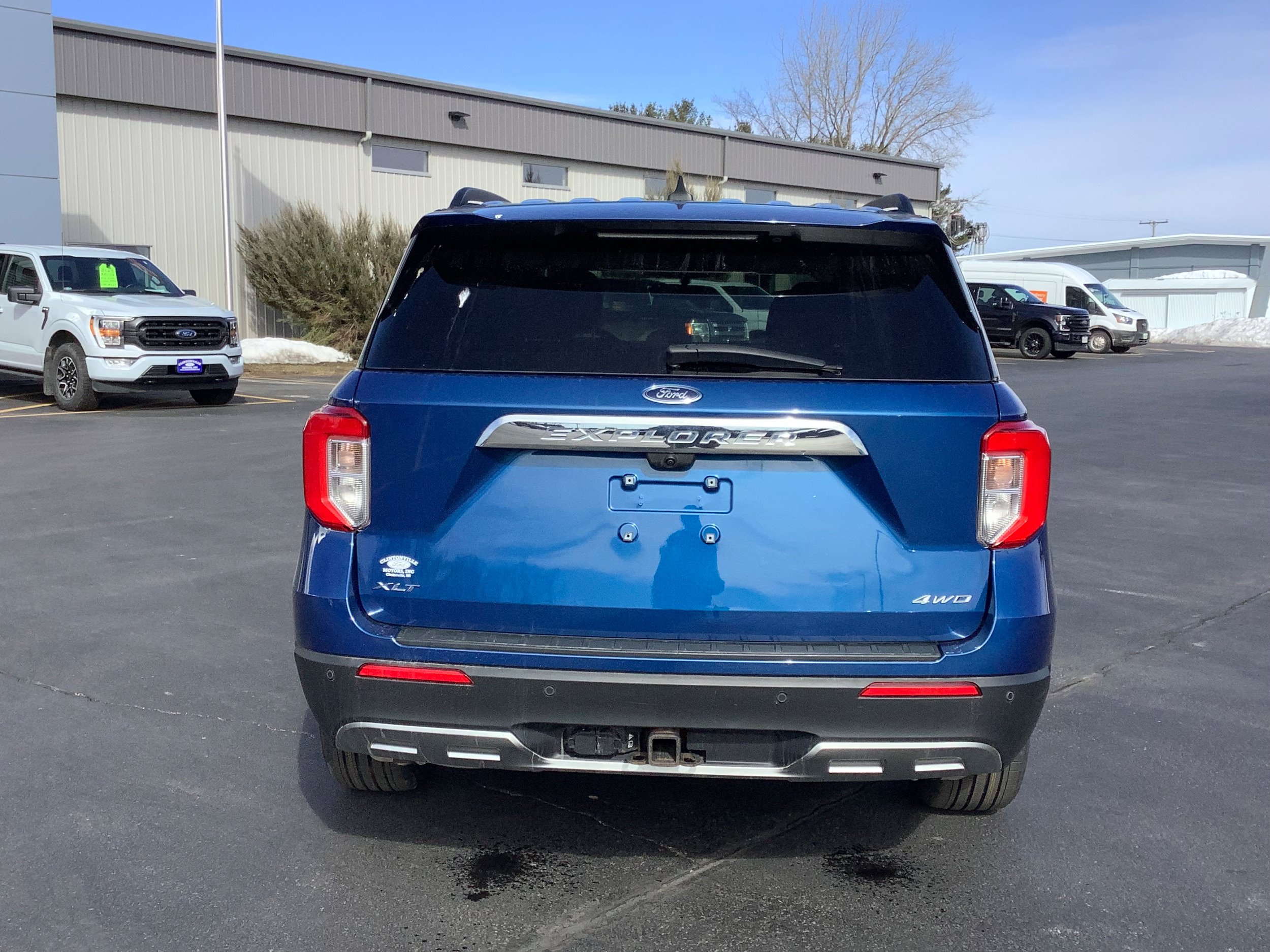 Certified 2023 Ford Explorer XLT w/ Equipment Group 202A AWD/4WD image 5