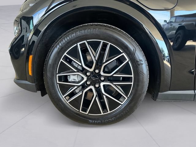 Certified 2025 Ford Mustang Mach-E Premium AWD/4WD image 9