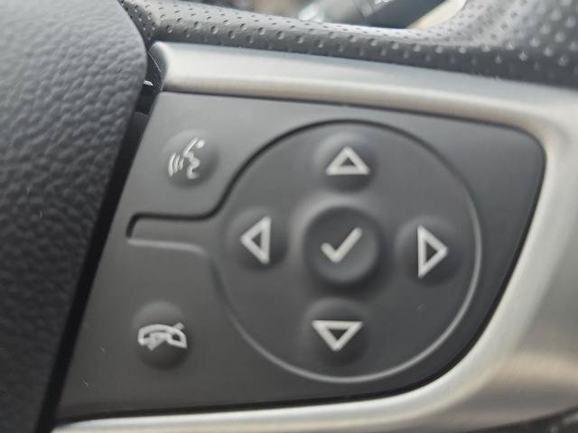 Used 2023 GMC Terrain SLE w/ Driver Convenience Package FWD image 17