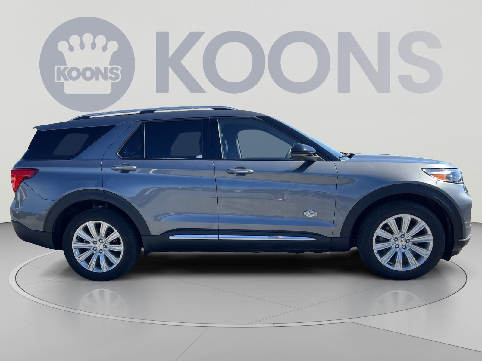Certified 2022 Ford Explorer King Ranch w/ Premium Technology Package AWD/4WD image 16