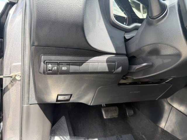 Used 2023 Toyota Corolla SE w/ SE Premium Package FWD image 14