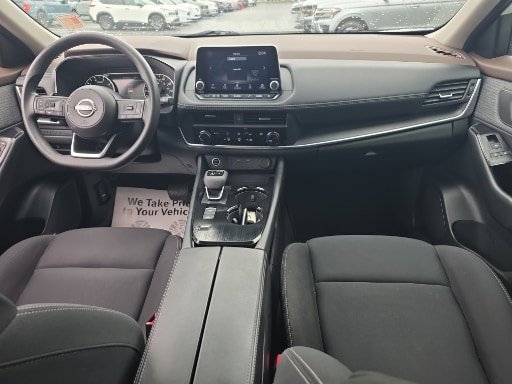 Used 2023 Nissan Rogue S FWD image 2