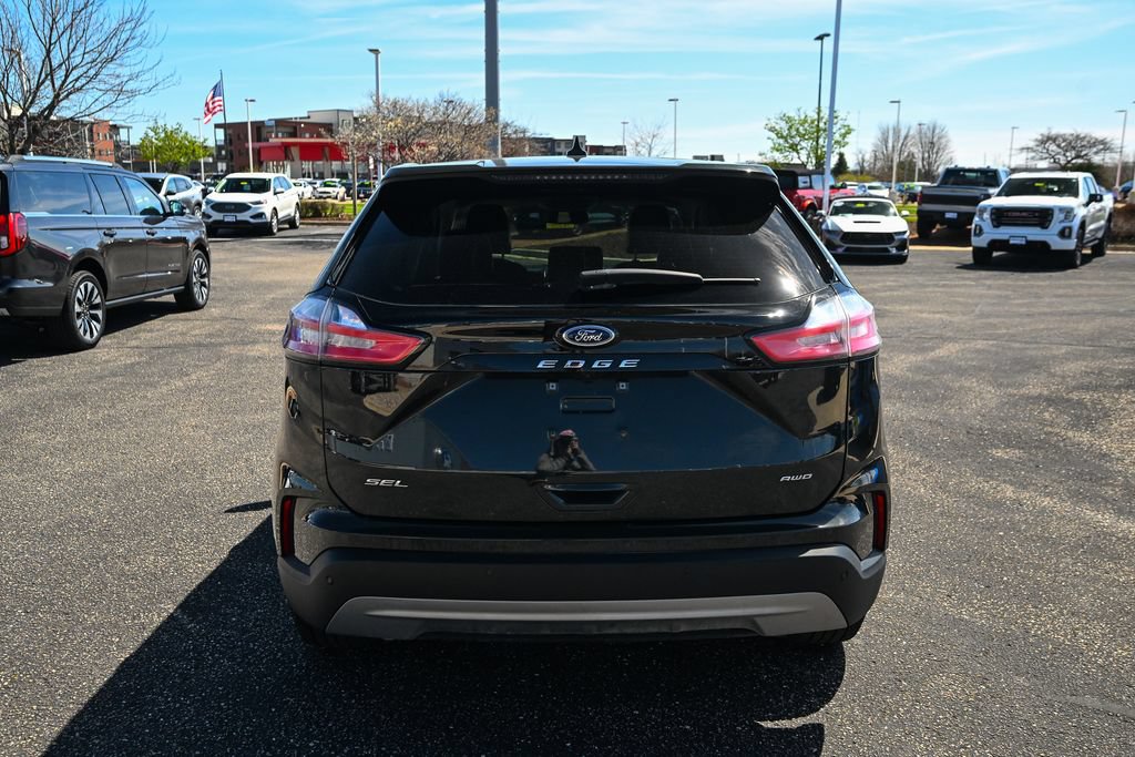 Certified 2024 Ford Edge SEL w/ Convenience Package AWD/4WD image 6