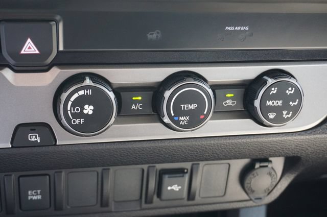 Used 2022 Toyota Tacoma SR w/ SR Convenience Package RWD image 24
