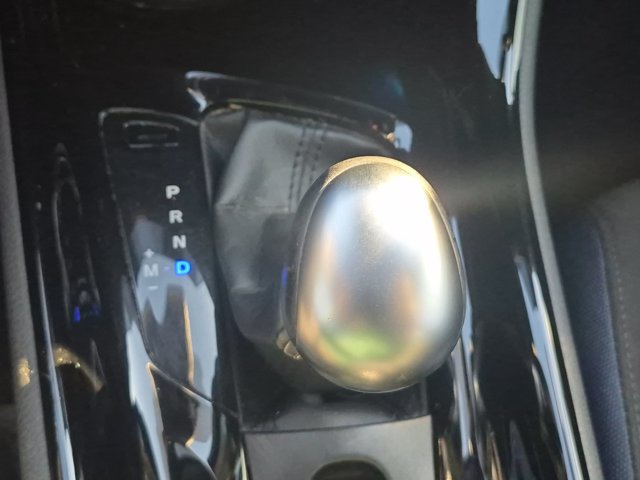 Used 2020 Toyota C-HR XLE FWD image 26
