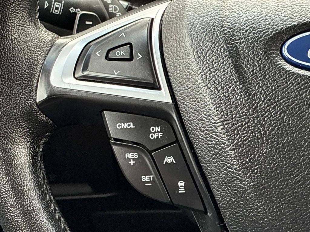 Certified 2019 Ford Edge Titanium w/ Equipment Group 301A AWD/4WD image 28