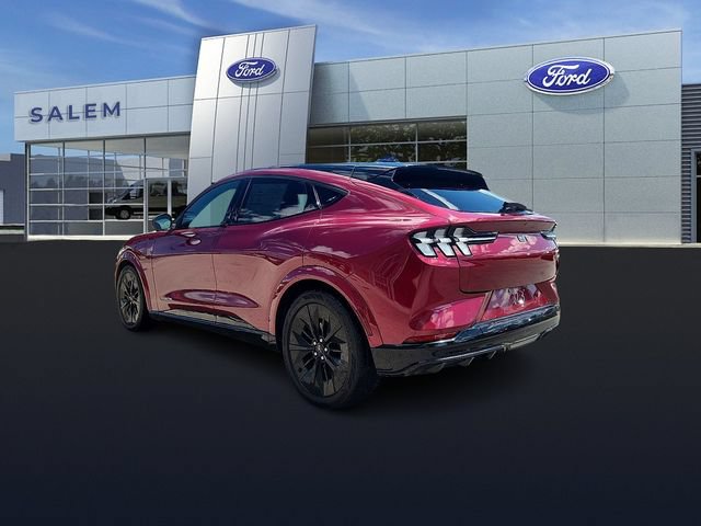 Certified 2025 Ford Mustang Mach-E GT AWD/4WD image 4