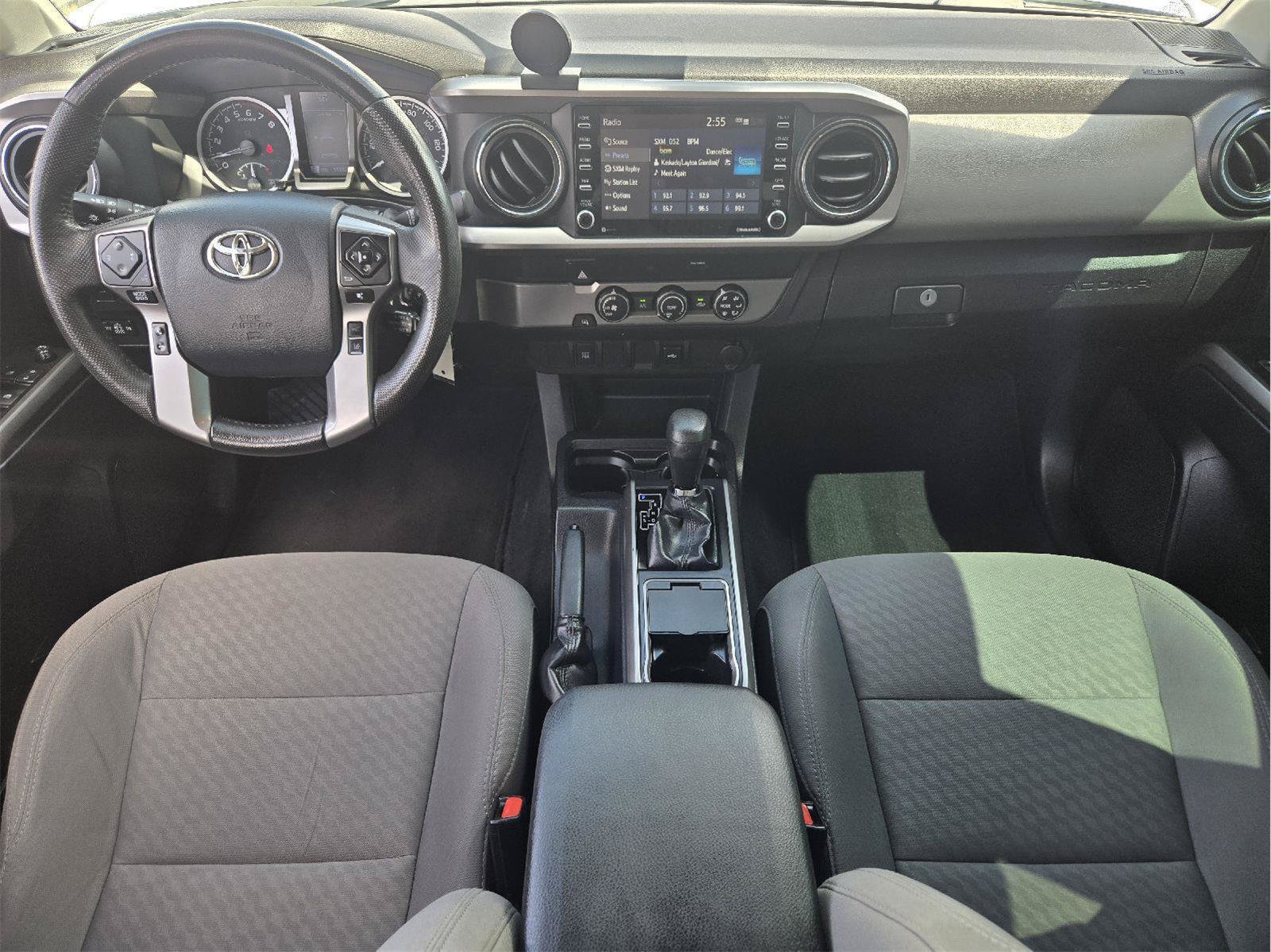 Used 2020 Toyota Tacoma SR5 w/ SR5 Appearance Package (SM) RWD image 23