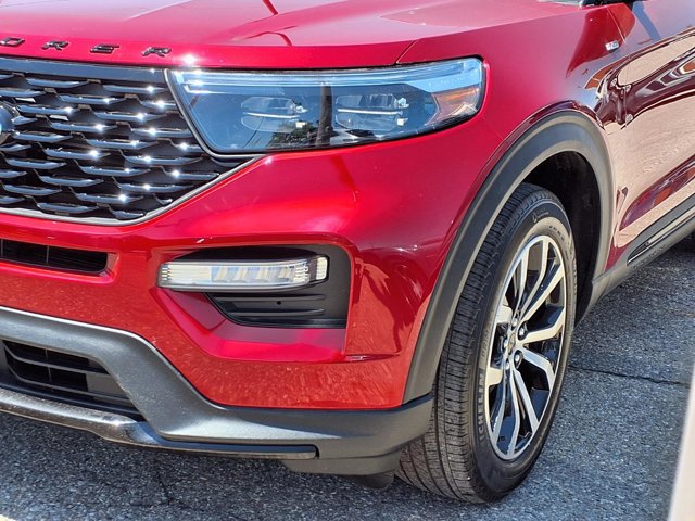 Certified 2024 Ford Explorer ST-Line w/ Class IV Trailer Tow Package AWD/4WD image 31