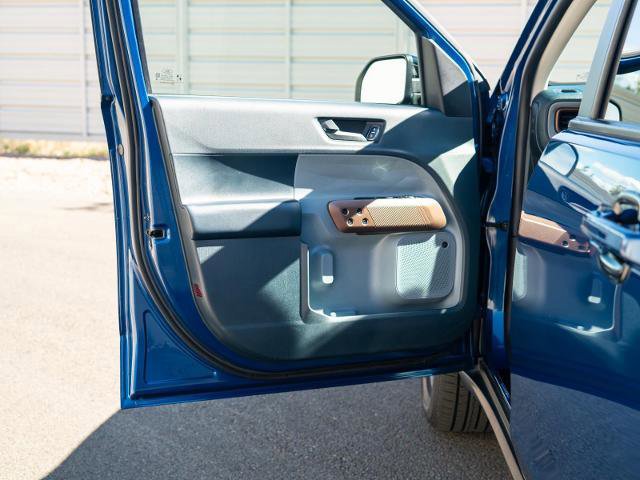 Certified 2024 Ford Maverick Lariat image 23