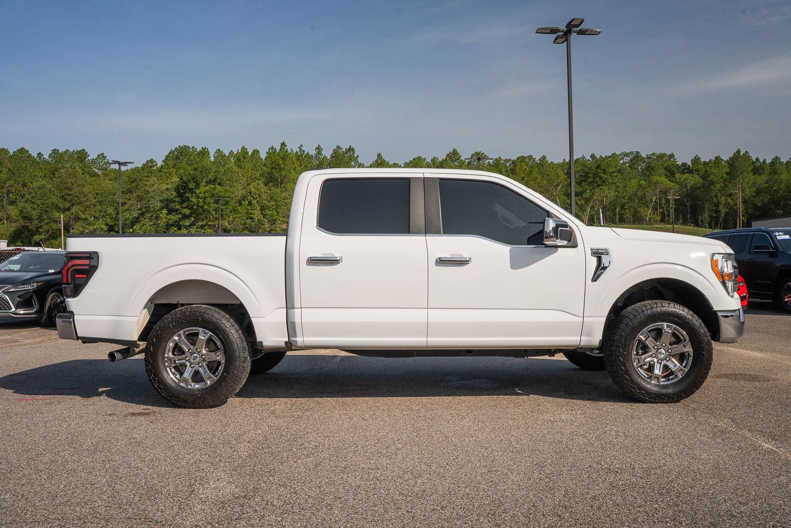 Certified 2021 Ford F150 XLT w/ XTR Package AWD/4WD image 11