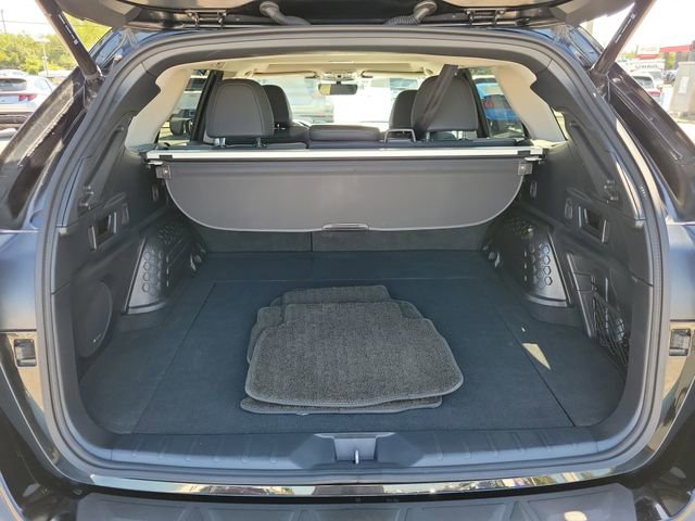 Used 2024 Subaru Outback Onyx Edition AWD/4WD image 9