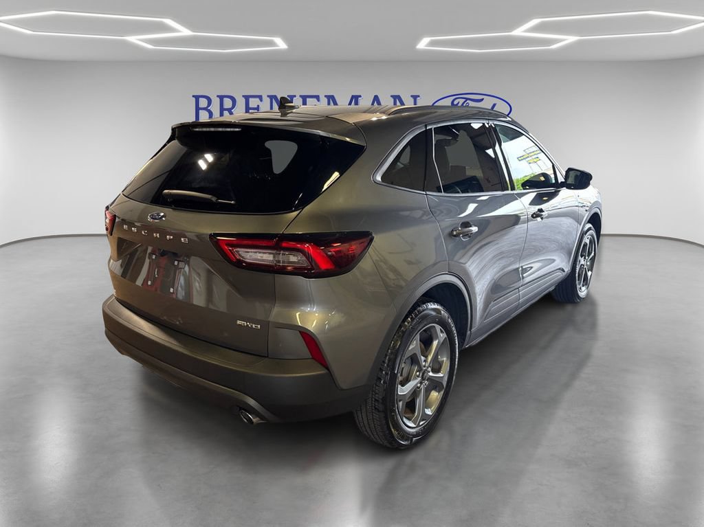 Certified 2025 Ford Escape ST-Line AWD/4WD image 6