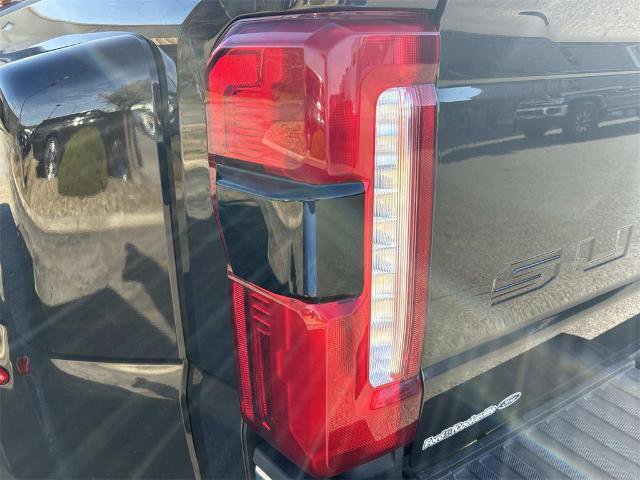 Certified 2024 Ford F350 Lariat w/ Lariat Ultimate Package image 11