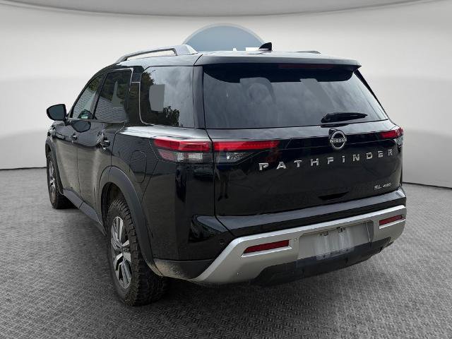 Used 2025 Nissan Pathfinder SL AWD/4WD image 6