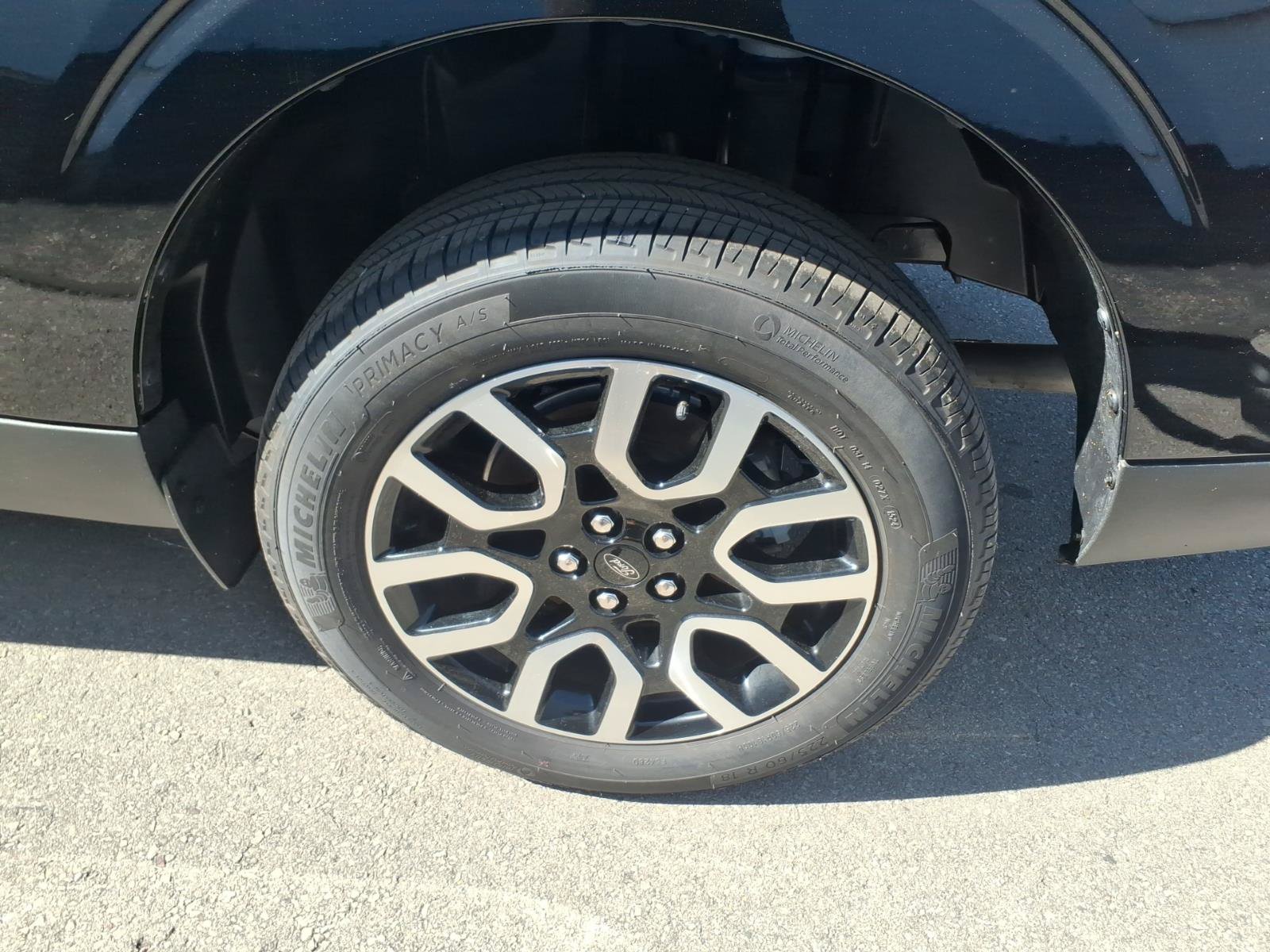 Certified 2024 Ford Maverick Lariat AWD/4WD image 8