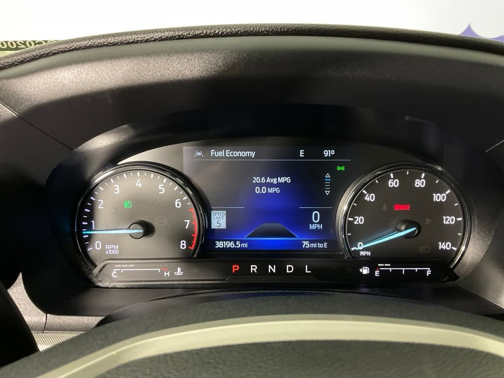 Certified 2022 Ford Explorer XLT w/ Equipment Group 202A AWD/4WD image 28