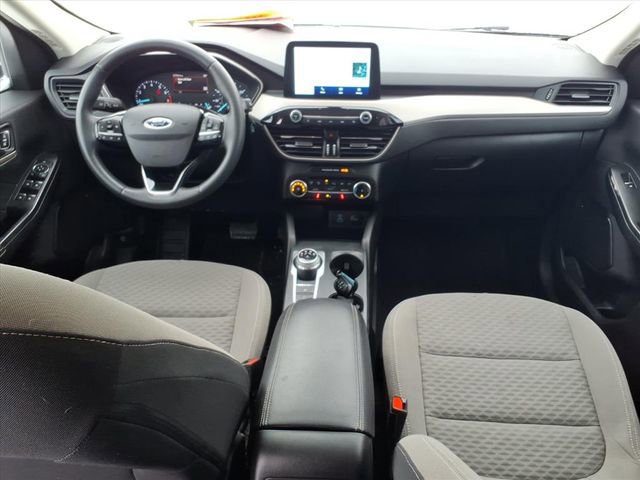 Certified 2022 Ford Escape SE w/ SE Sport Appearance Package image 13