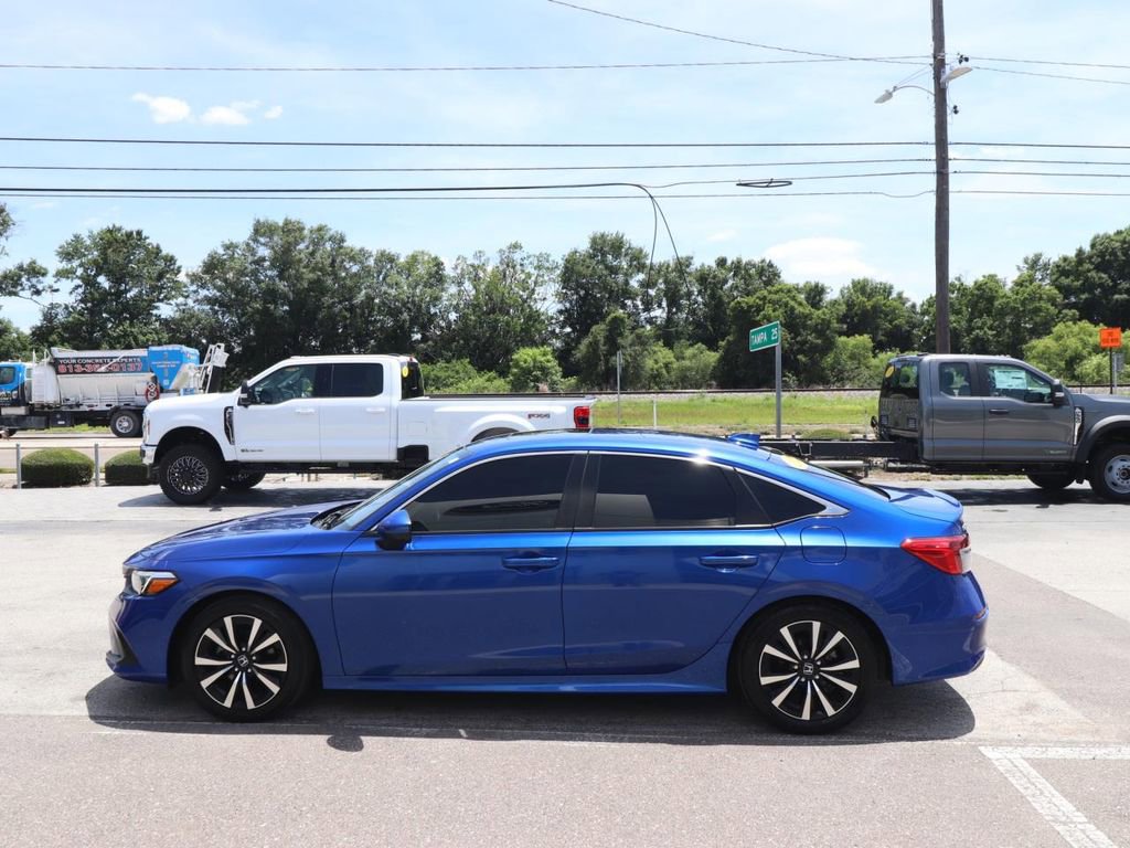 Used 2022 Honda Civic EX image 5