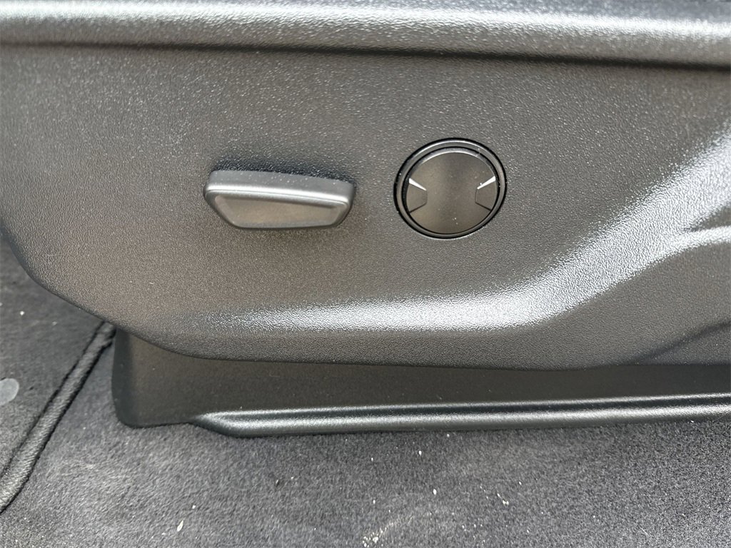 Certified 2023 Ford F150 XLT image 10