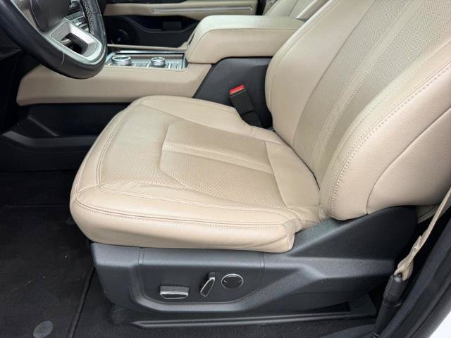 Certified 2024 Ford Expedition Max Limited AWD/4WD image 26